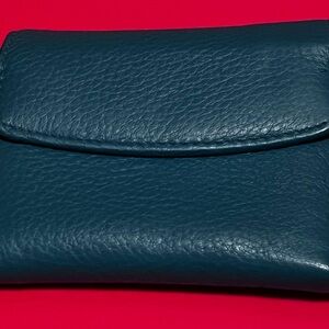 Buxton Vintage Teal Leather Wallet